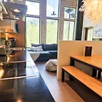 Luoteistuuli - 8+2 Hloe, Luoteis-himos Ski-in/out, 88m² + 30m²