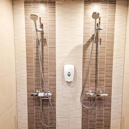 Luoteistuuli - 8+2 Hloe, Luoteis-himos Ski-in/out, 88m² + 30m² Vila Jämsä