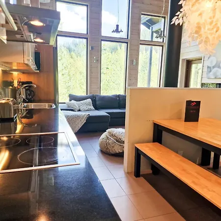 Luoteistuuli - 8+2 Hloe, Luoteis-himos Ski-in/out, 88m² + 30m²