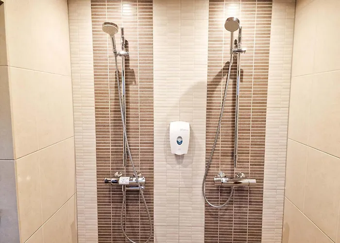 Luoteistuuli - 8+2 Hloe, Luoteis-himos Ski-in/out, 88m² + 30m² Villa Jämsä