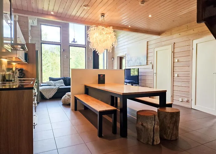 Luoteistuuli - 8+2 Hloe, Luoteis-himos Ski-in/out, 88m² + 30m²